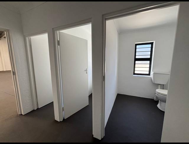 423M² FACTORY TO LET IN MAITLAND